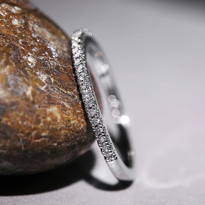 Cubic Zirconia Minimalist Wedding Ring for Women Huitan