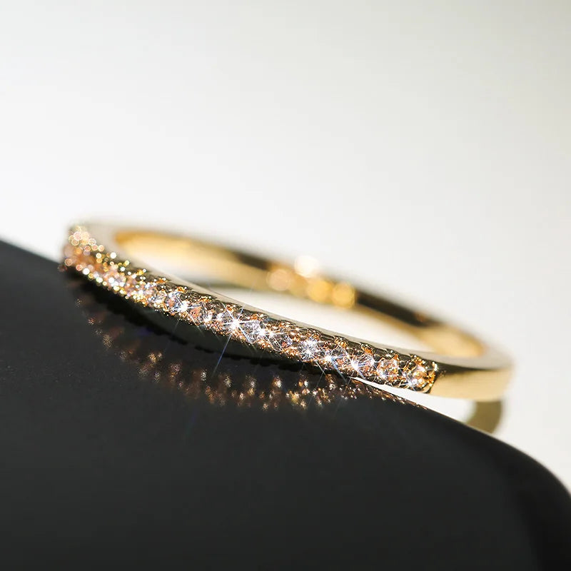 Cubic Zirconia Minimalist Wedding Ring for Women Huitan