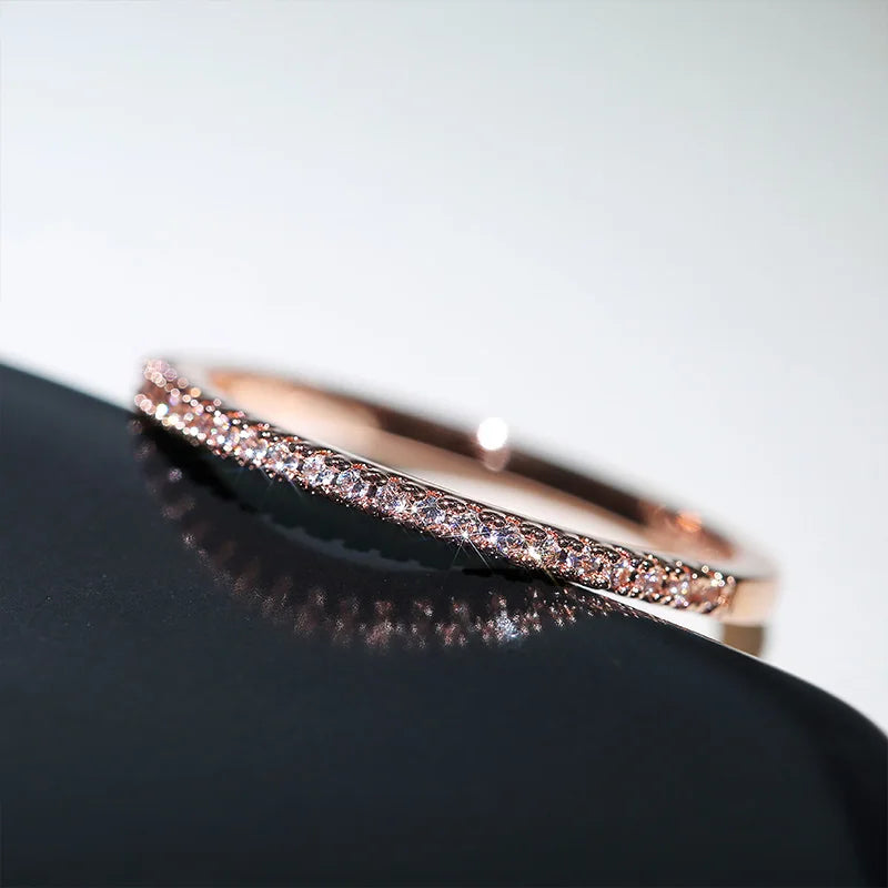 Cubic Zirconia Minimalist Wedding Ring for Women Huitan