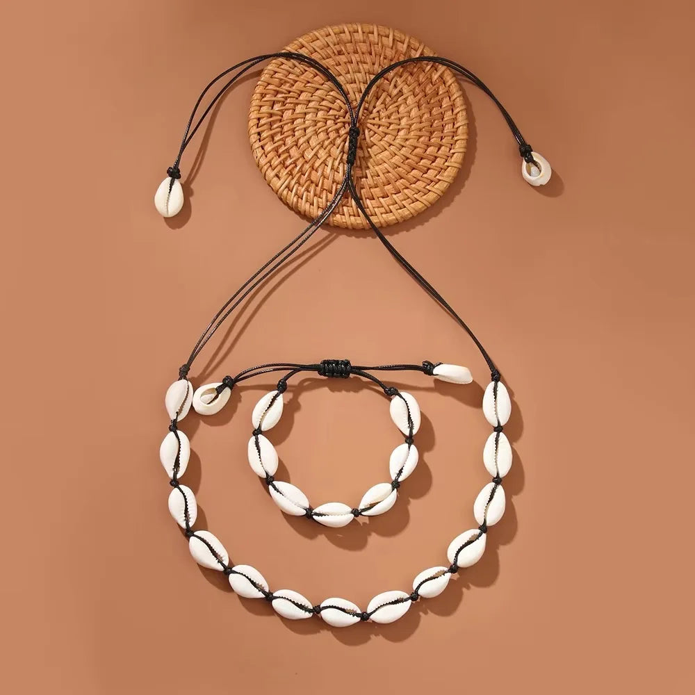 Turquoise Bohemian Choker Necklace with Shells for Women