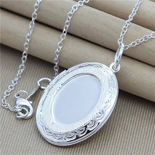 925 Silver Chain Necklace with Round Photo Locket Pendant