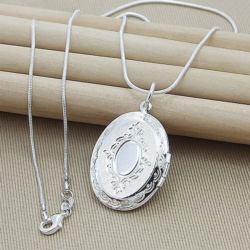 925 Silver Chain Necklace with Round Photo Locket Pendant
