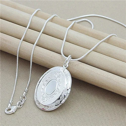 925 Silver Chain Necklace with Round Photo Locket Pendant
