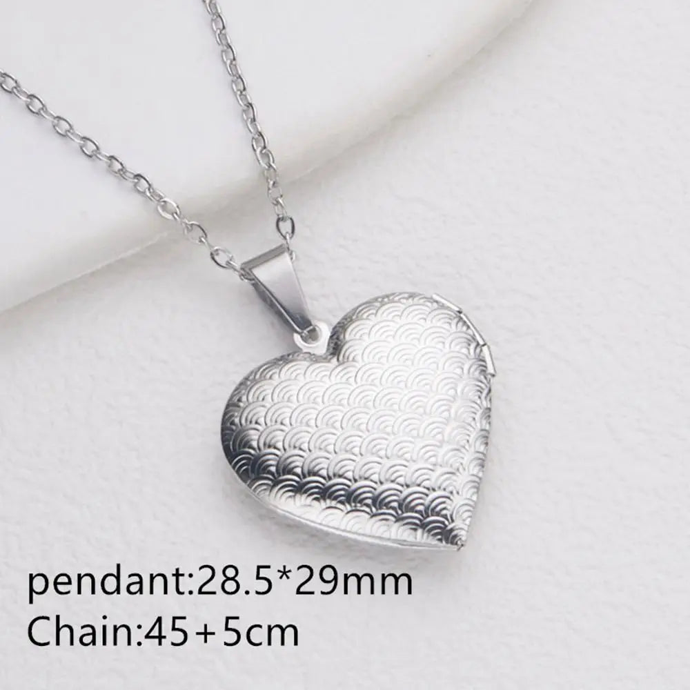 Photo Locket Necklace Pendant Titanium Steel Gold Silver