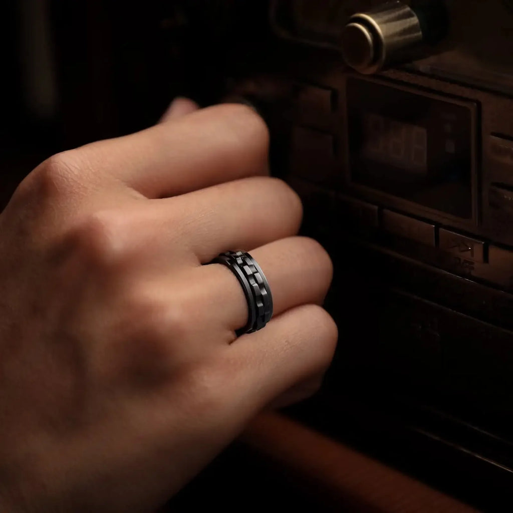 Rotating Fidget Ring for Men - Titanium Steel Spinner Ring